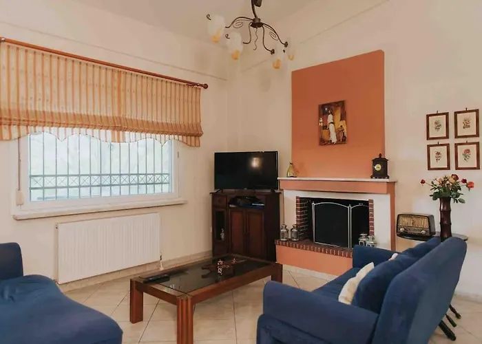 Achilleas & Chara's Summer House Litochoro